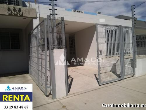 OFICINAS EN RENTA ARCOS VALLARTA $ 28,000.00