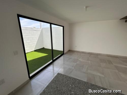 HERMOSA CASA EN RENTA EN ZAKIA