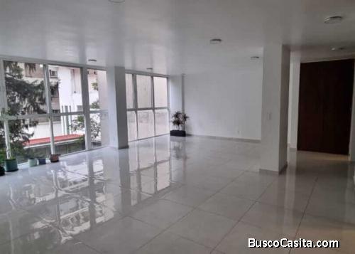 SE VENDE DEPARTAMENTO EN LA COL. HIPODROMO CONDESA