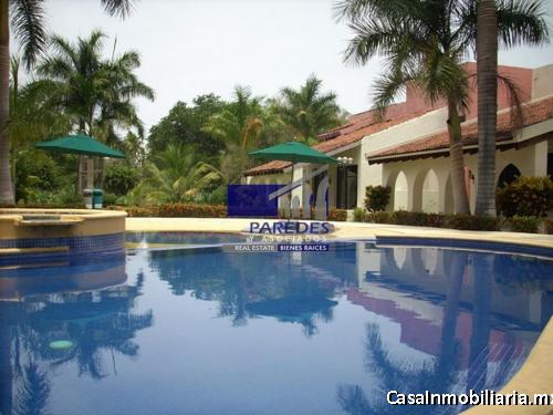 Ixtapa Campo de Golf,  Villa en Venta 3 recamaras V411