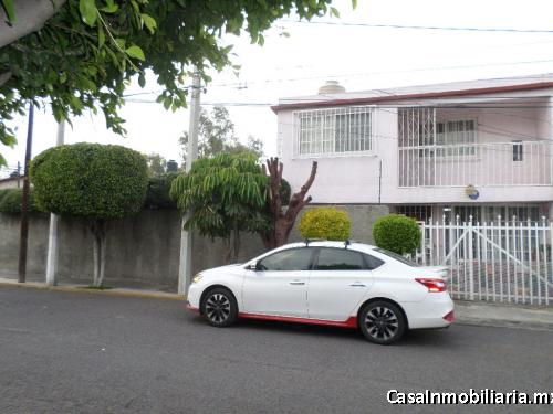 Casa en Venta en Tlalnepantla de Baz en Nueva Ixtacala