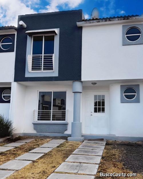CASA RECIEN REMODELADA EN VENTA CERCA DE PLAZA ANTEA