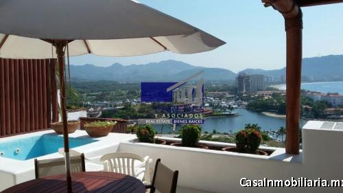 V410 Villa en Venta 2 recámaras amplia terraza y jacuzzi  Porto Ixtapa