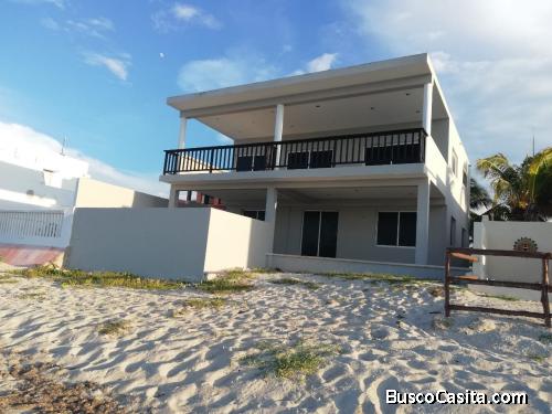 CASA FRENTE AL MAR EN CHUBURNA PUERTO, YUC.