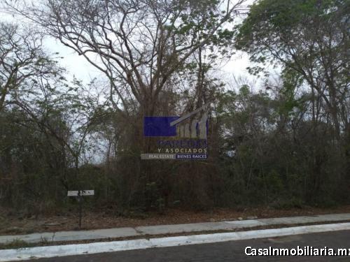 Venta terreno 605 m2 Residencial Campo de Golf calandrias T527