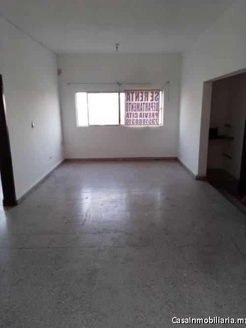 RENTA DE DEPARTAMENTO CENTRICO