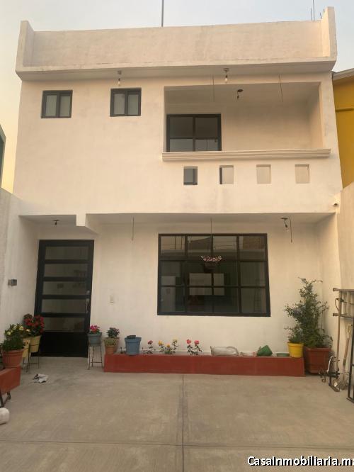 CASA EN VENTA EN OBRA BLANCA 