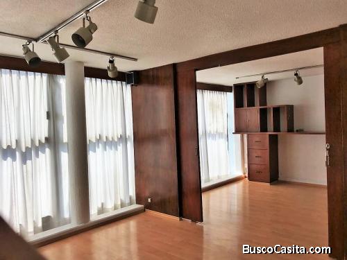 DEPARTAMENTO CON USO DE SUELO, ADAPTADO PARA OFICINAS, DE CINCO CUBICULOS + CUARTO DE ARCHIVO