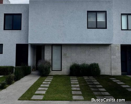 CASA EN RENTA EN FRACC. ALTOS JURIQUILLA