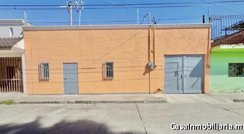 BODEGA EN VENTA/ RENTA CON OFICINAS EN COL. SAN NICOLÁS | 300 M² (12x25) | USO COMERCIAL O INDUSTRIA