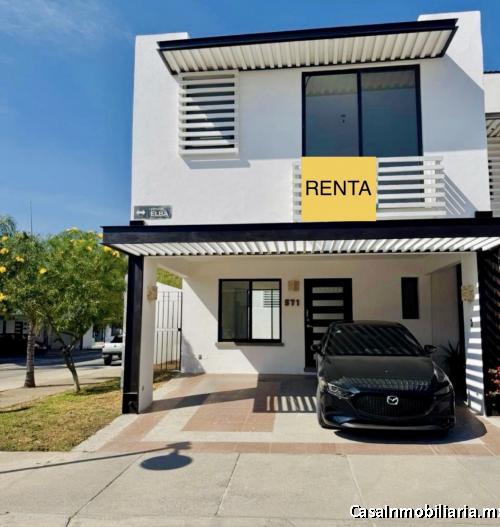 HERMOSA CASA EN RENTA EN ÁMBERES RESIDENCIAL | EN ESQUINA CON TERRENO EXCEDENTE Y JARDÍN | 3 RECÁMAR