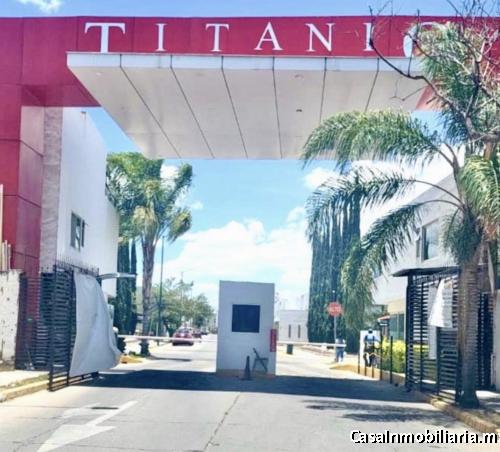 BONITA CASA TOTALMENTE AMUEBLADA EN RENTA EN TITANIO RESIDENCIAL | $14,000 + $500 DE MANTENIMIENTO