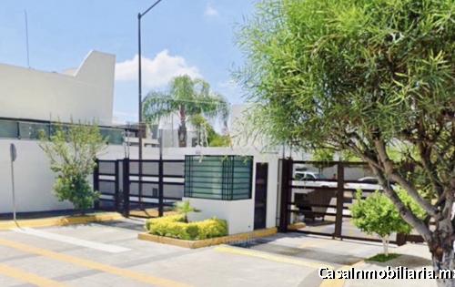 EXCELENTE CASA EN PRIVADA MONTE CHAMBE, CUMBRES DE LA PRADERA DE 3 HABITACIONES! LEON GUANAJUATO A 5