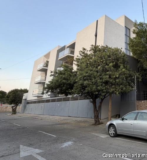 DEPARTAMENTO AMUEBLADO EN RENTA EN EDIFICIO LAS FINCAS | LEÓN MODERNO | ROOF GARDEN PRIVADO | GYM | 