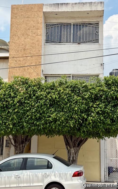 ¡BAJA SU PRECIO! CASA EN VENTA EN COLINAS DE SANTA JULIA | LIBRE DE GRAVAMEN | 2 RECÁMARAS | OPCIÓN 