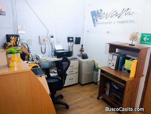 SE ESTA RENTANDO UN ESPACIO PARA OFICINA EN ECHEGARAY