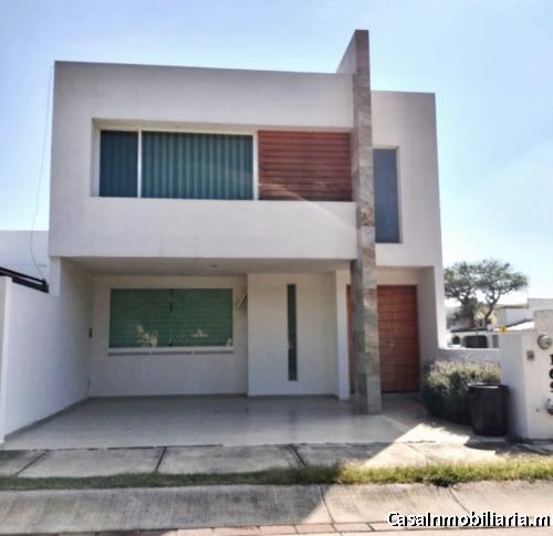 ¡BAJA SU PRECIO! PRECIOSA CASA EN RENTA SIN MUEBLES | RESIDENCIAL PUNTA DEL ESTE | CLUSTER PUNTA MAN