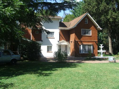 Casa Quinta con pileta en Del Viso 