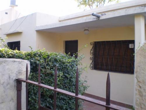 villa de mayo ,gran parque atras