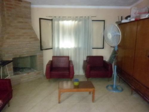  VILLA CARLOS PAZ: Casa para 8 personas con pileta a 10´ de Villa Carlos Paz