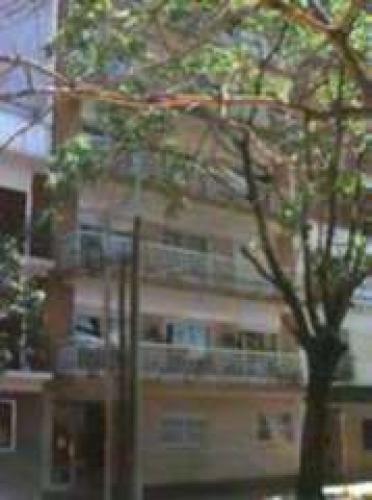 EXCELENTE SEMIPISO DE 4 AMB
