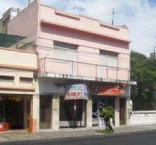 EXCELENTE PISO UNICO