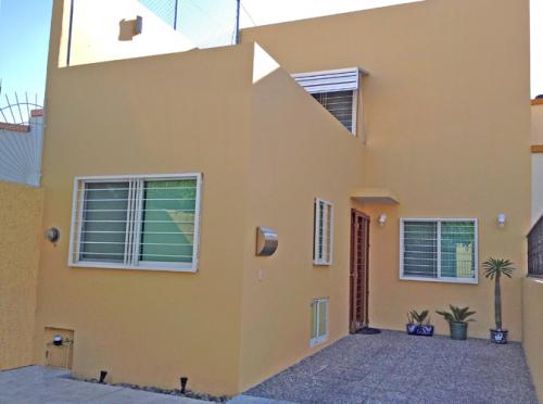 CASA EN VENTA / PASEOS UNIVERSIDAD / ZAPOPAN 