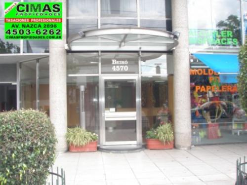 MONOAMBIENTE AL FRENTE MUY AMPLIO CON BALCON TERRAZA
