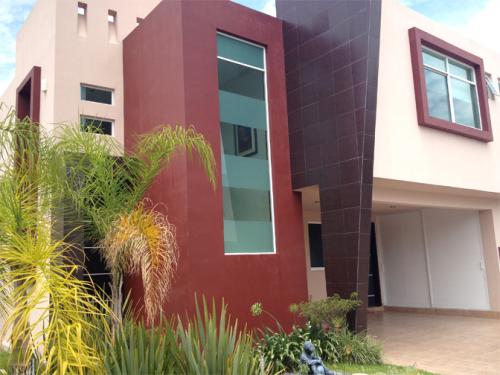 CASA EN VENTA / VISTAS DEL TULE / ZAPOPAN