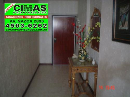 DEPARTAMENTO 2 AMB. AL FRENTE IMPECABLE Y AMPLIO
