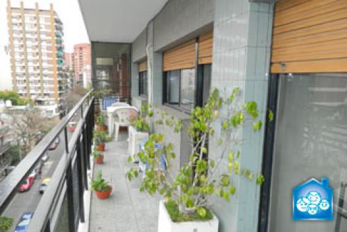 Semipiso 3 amb con Dependencia o 3er dormitorio frente con balcon