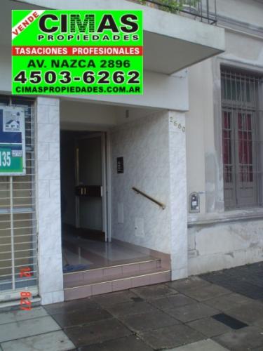 DEPARTAMENTO 2 AMB. LATERAL ABIERTO CON BALCON FRANCES
