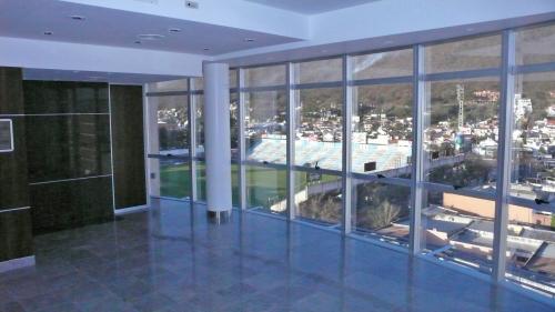 OFICINA en zona GIMNASIA Y TIRO