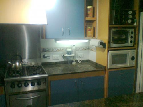 DUEÑO DIRECTO VENDE: Depto. 2 Amb.+ Escritorio, Apto Profesional 