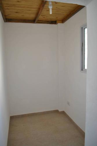 Alquiler Olivos Galpón --- Uso  comercial ---