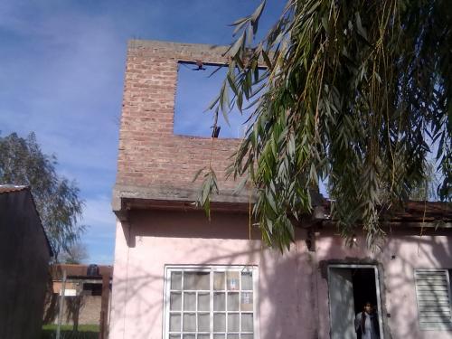 $95.000 y cuotas financia dueño - Vendo Casa En Merlo (cascallares)