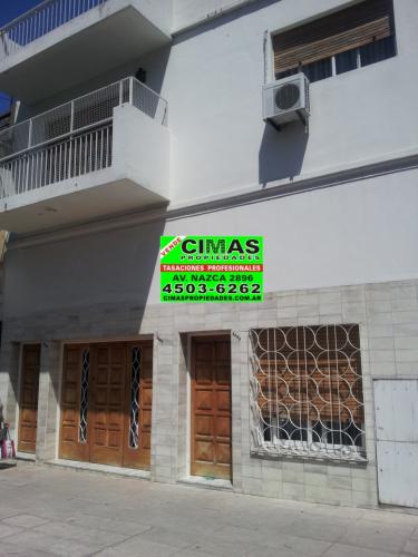 CASA IDEAL 2 FAMILIAS: * 6 AMBIENTES + DEPENDENCIA + PATIO + GARAGE + TERRAZA * 