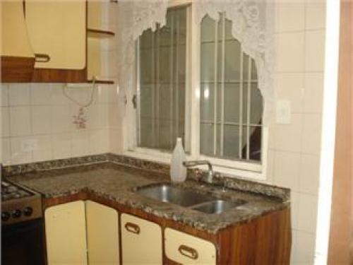 EXCELENTE PH TIPO CASA, RECICLADO A NUEVO, MUY LUMINOSO!! 