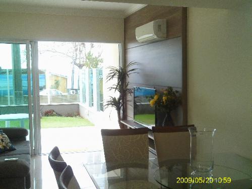 FRENTE MAR Canasvieiras-FLORIANÓPOLIS-BRAZIL-Ap 2Suites Amueblado Piscina Privada y Patio Privado