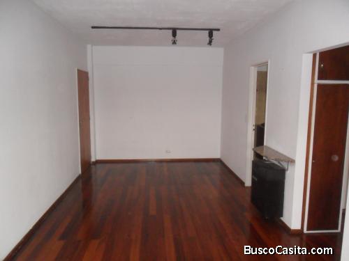 Excelente Departamento 2 ambientes 58m2, zona Maipú y Pelliza. Olivos