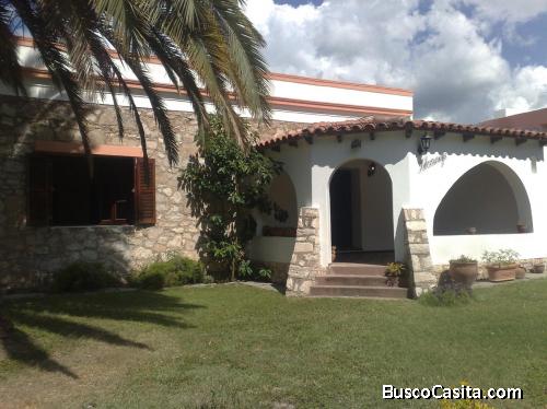 Vendo Casona en entorno serrano, El Manzano, Córdoba, Argentina. $150.000 dólares