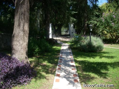 Vendo bellísima casa de 3 hab, pileta Rio Ceballos Córdoba, Argentina. 
