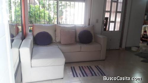 Vendo Urgente casa interna.
