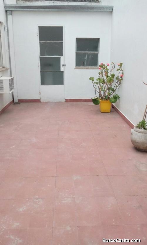 Vendo Casa de 2 dormitorios en una de las mejores zonas de la Plata 11 y 40