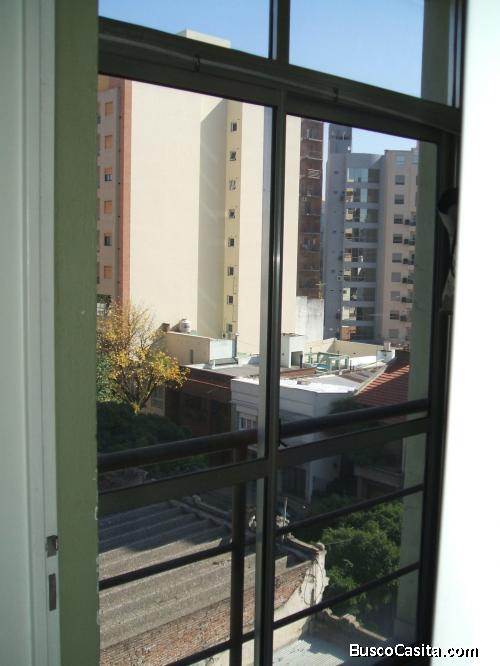 Dueño vendo departamento de 1 dormitorio en 12 y 45 LA PLATA