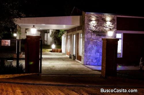 Alquilo  hermoso Salón/local Comercial Sobre Ruta  E53, Villa Silvina, Salsipuedes