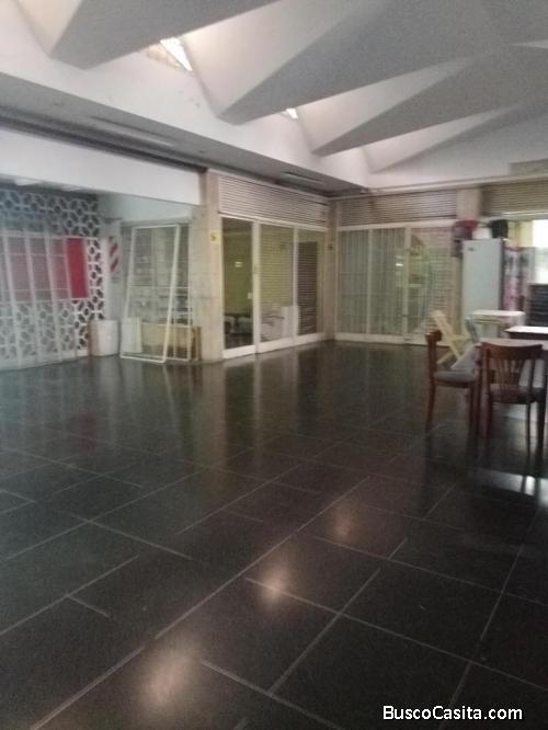 DUEÑO DIRECTO VENDE LOCAL EN BALVANERA 