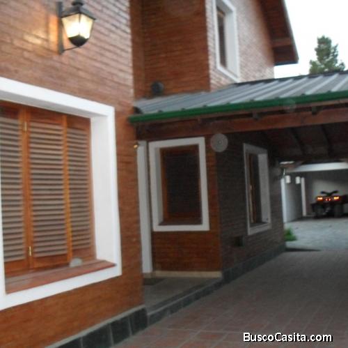 Excelente Casa en el mejor barrio de El bolsón!