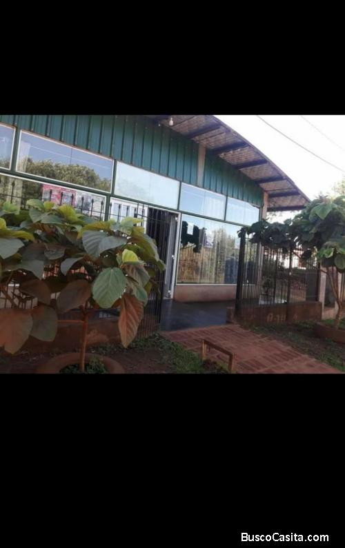 Casa con local comercial y tinglado en andresito misiones Argentina