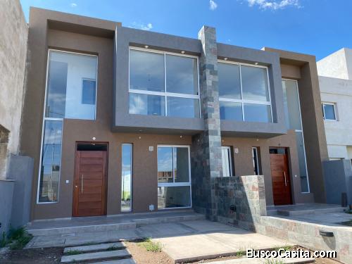 DÚPLEX A ESTRENAR en Barrio Privado Solares de Manantiales